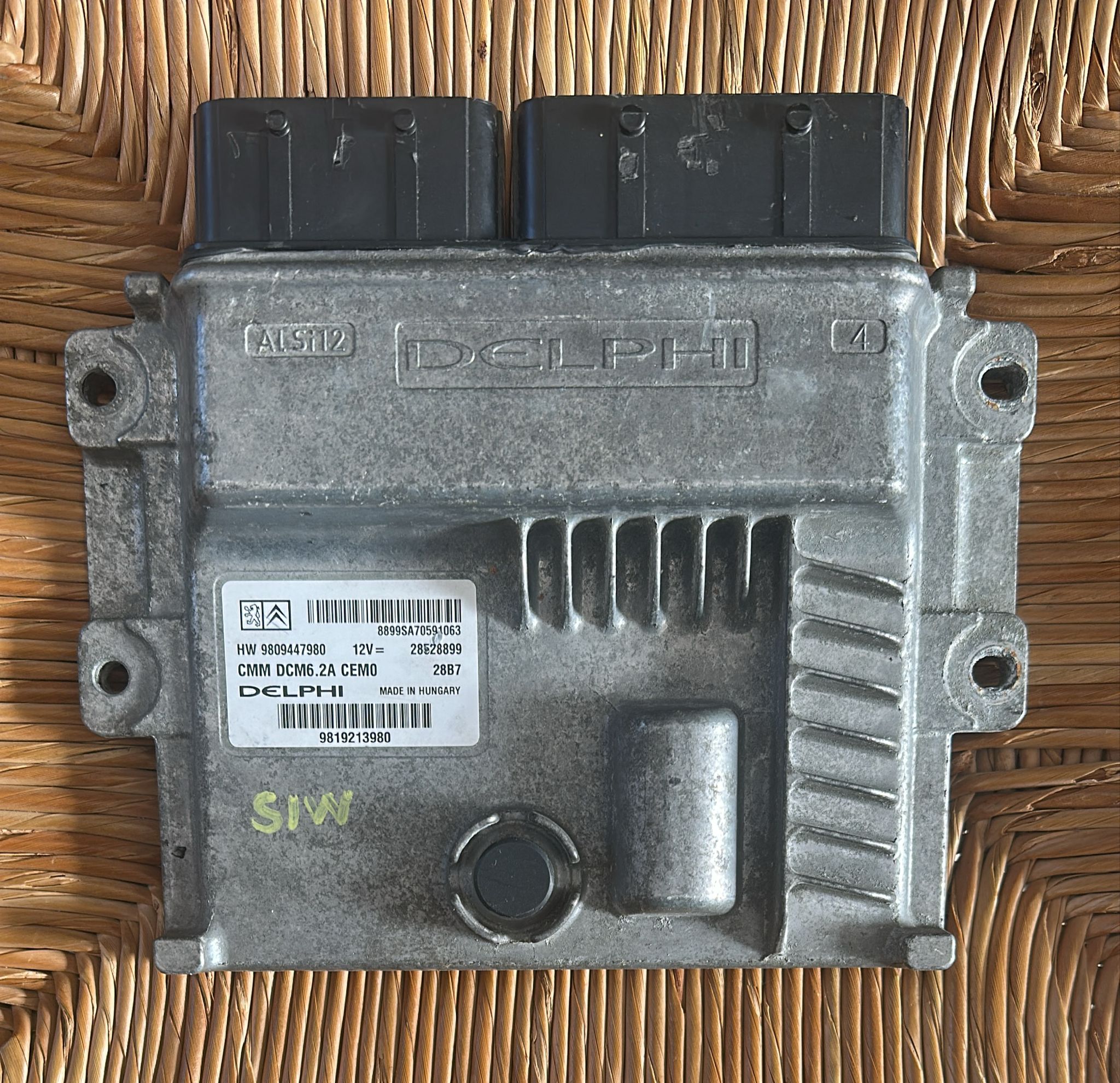 DCM6.2 DELPHI 9809447980 28528899 PEUGEOT EXPERT Box 2.0 BlueHDi 120 90kW