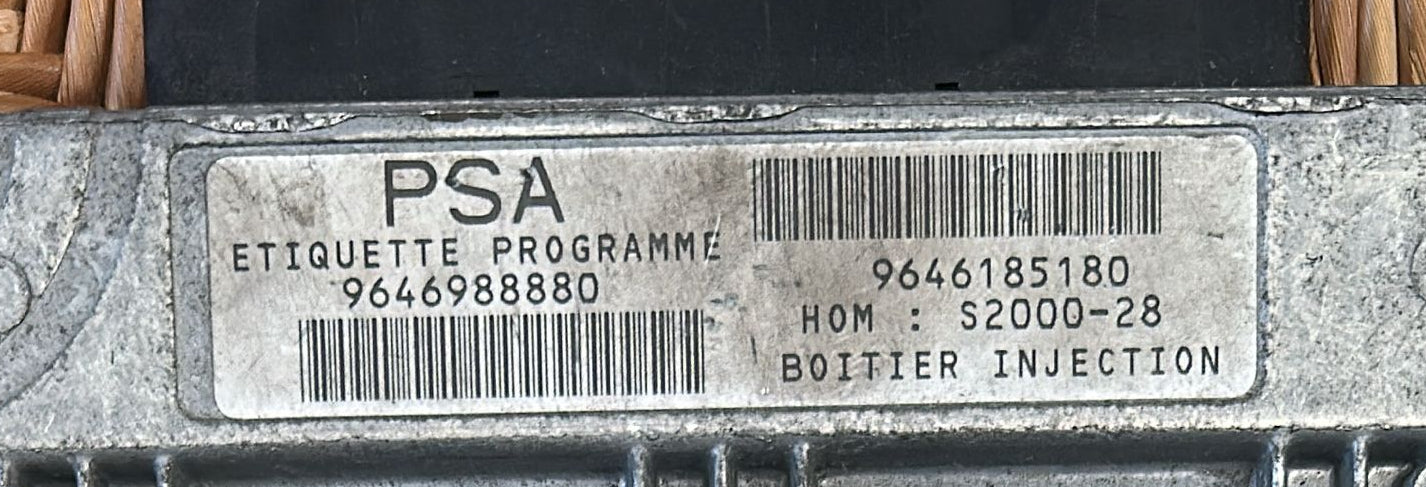 9647759780 / 9646185180 / PSA 21584174-4 HOM S2000-28 ECU VALEO PEUGEOT 307 3A/C MOTORE 1.4 55KW