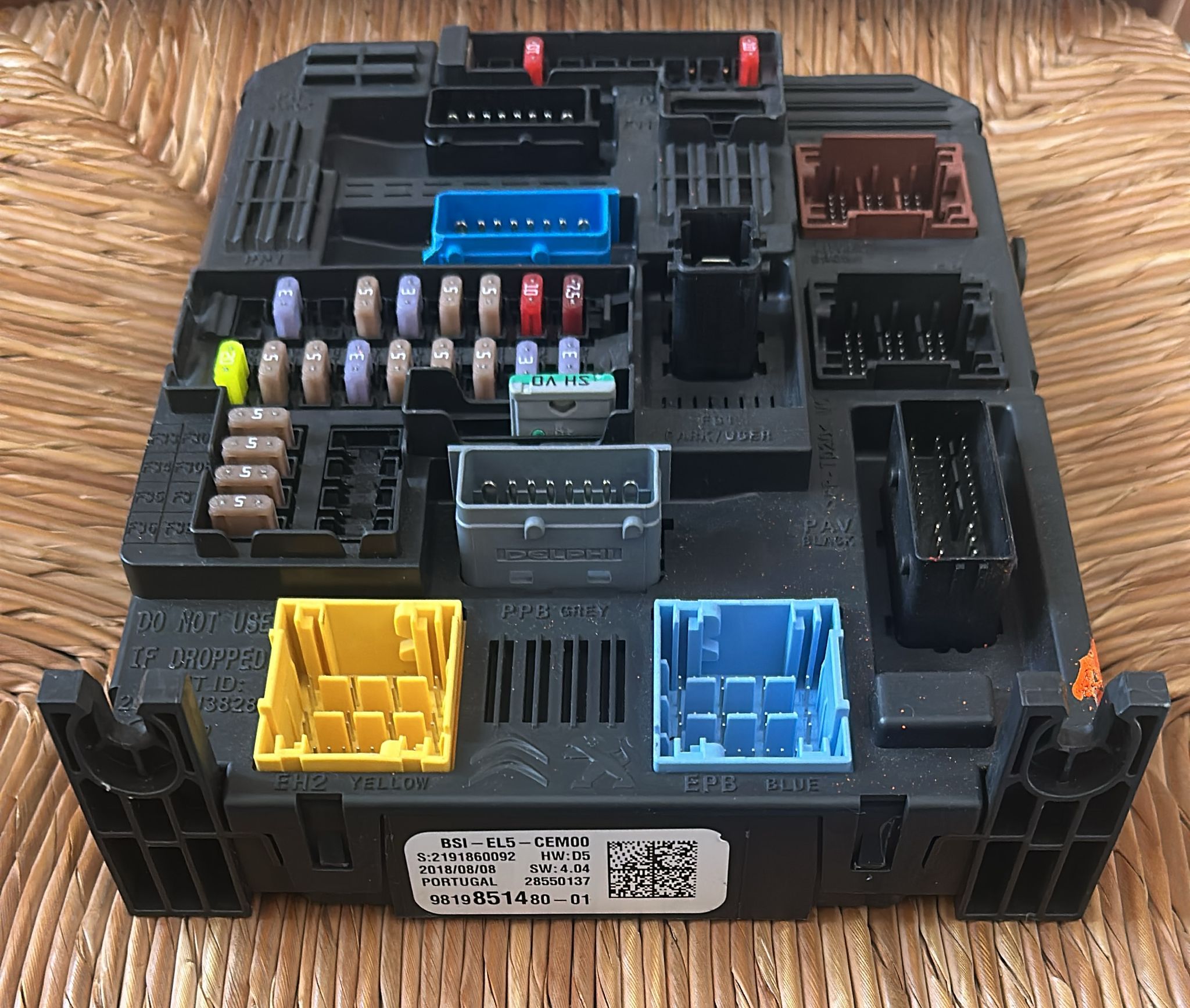 Body Computer PEUGEOT 308 2017 1199 Benzina 9819851480-01 1801743458 BSI-EL5 28550137