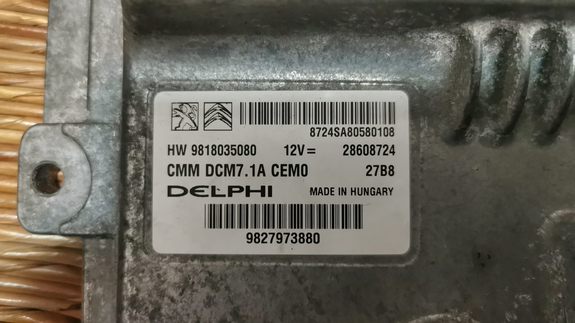 ECU Citroen DS7 2.0 hdi DCM7.1A 9818035080 9827973880 28608724