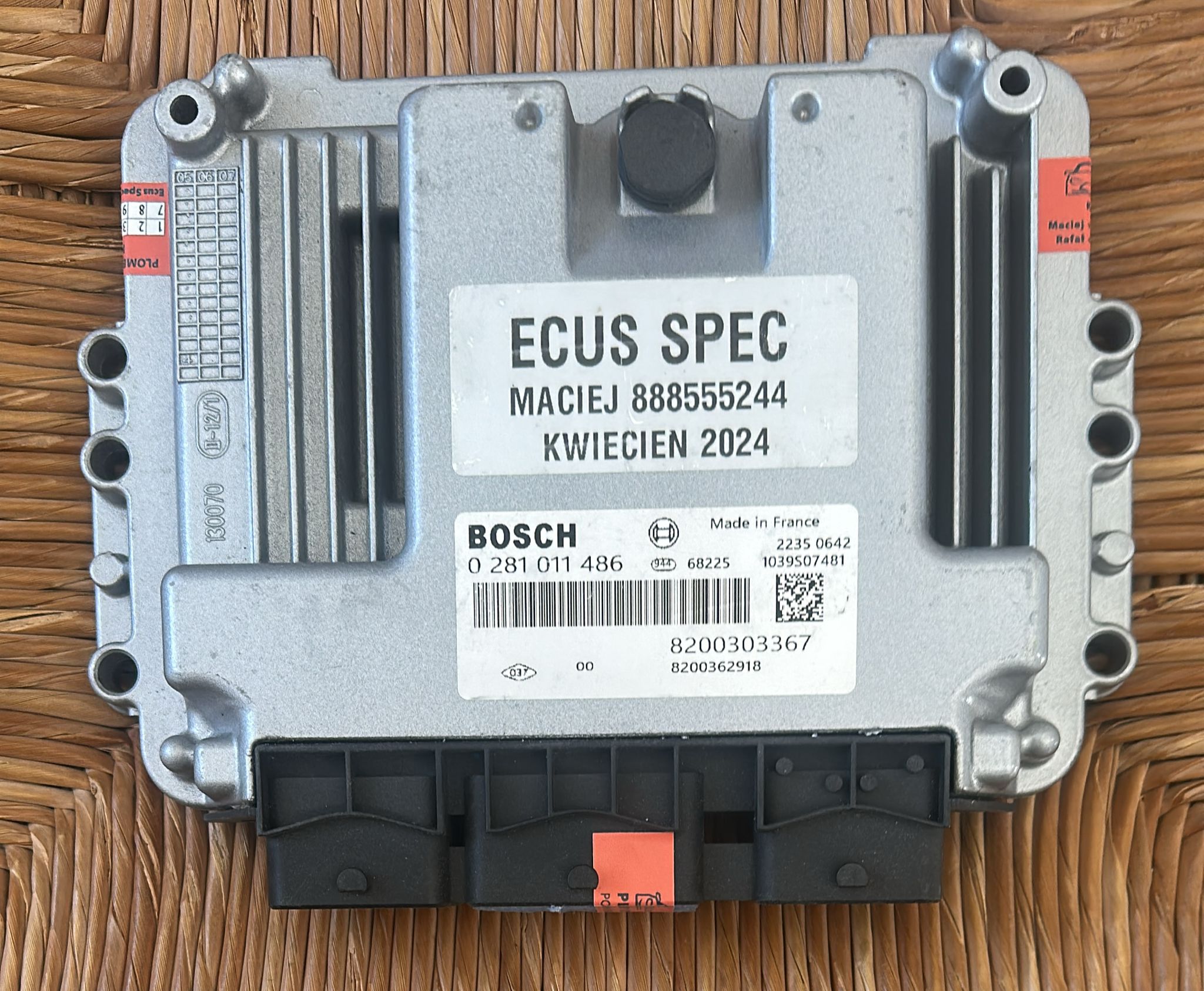 Ecu RENAULT MASTER MASCOTT 3.0 DXI bosch 0281011486 8200303367