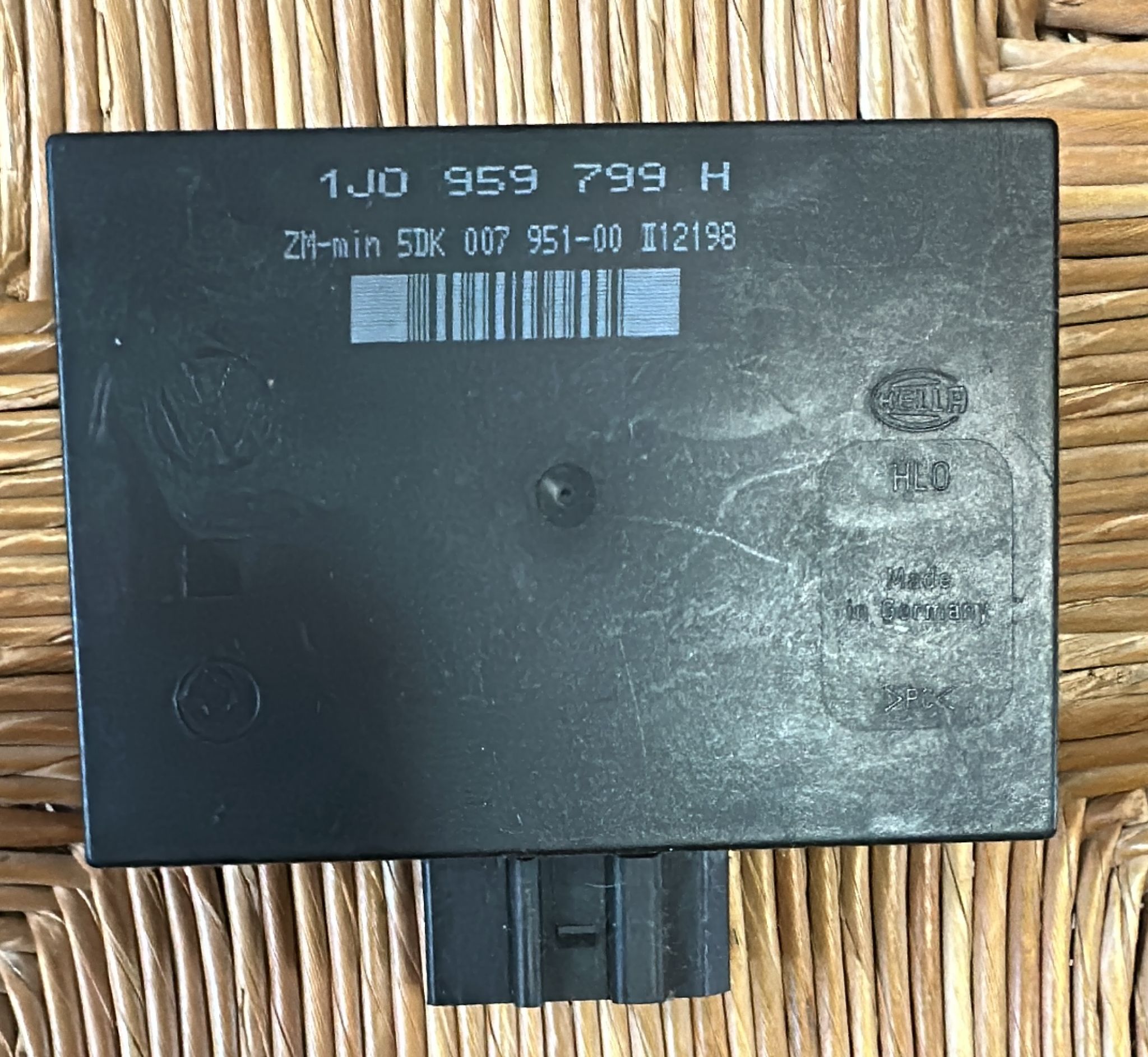 Centralina Volkswagen 1J0959799H 1J0 959 799 H 5DK00795100