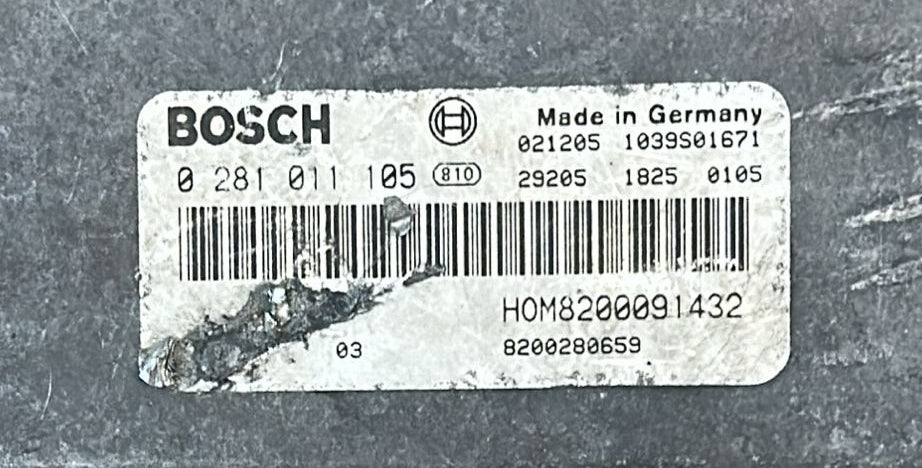 0281011105 BOSCH EDC15C3-4.2 HOM8200091432 CENTRALINA MOTORE RENAULT MASTER 2.5