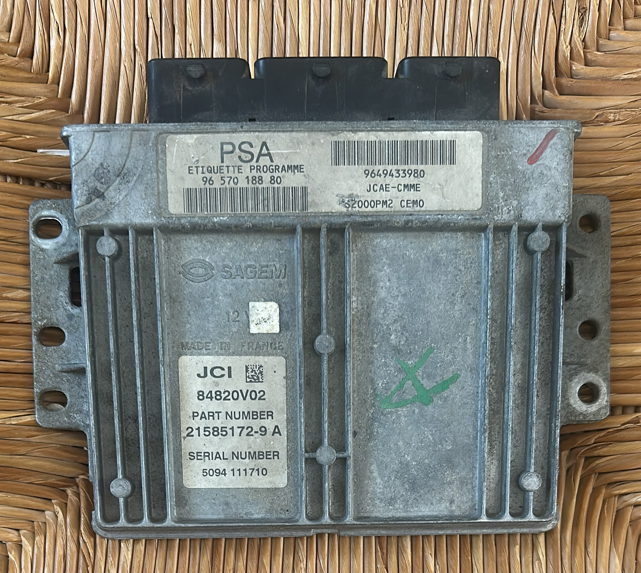 Centralina Motore Citroen Berlingo 1.4 8V KFW - SAGEM S2000PM2 | 9657018880