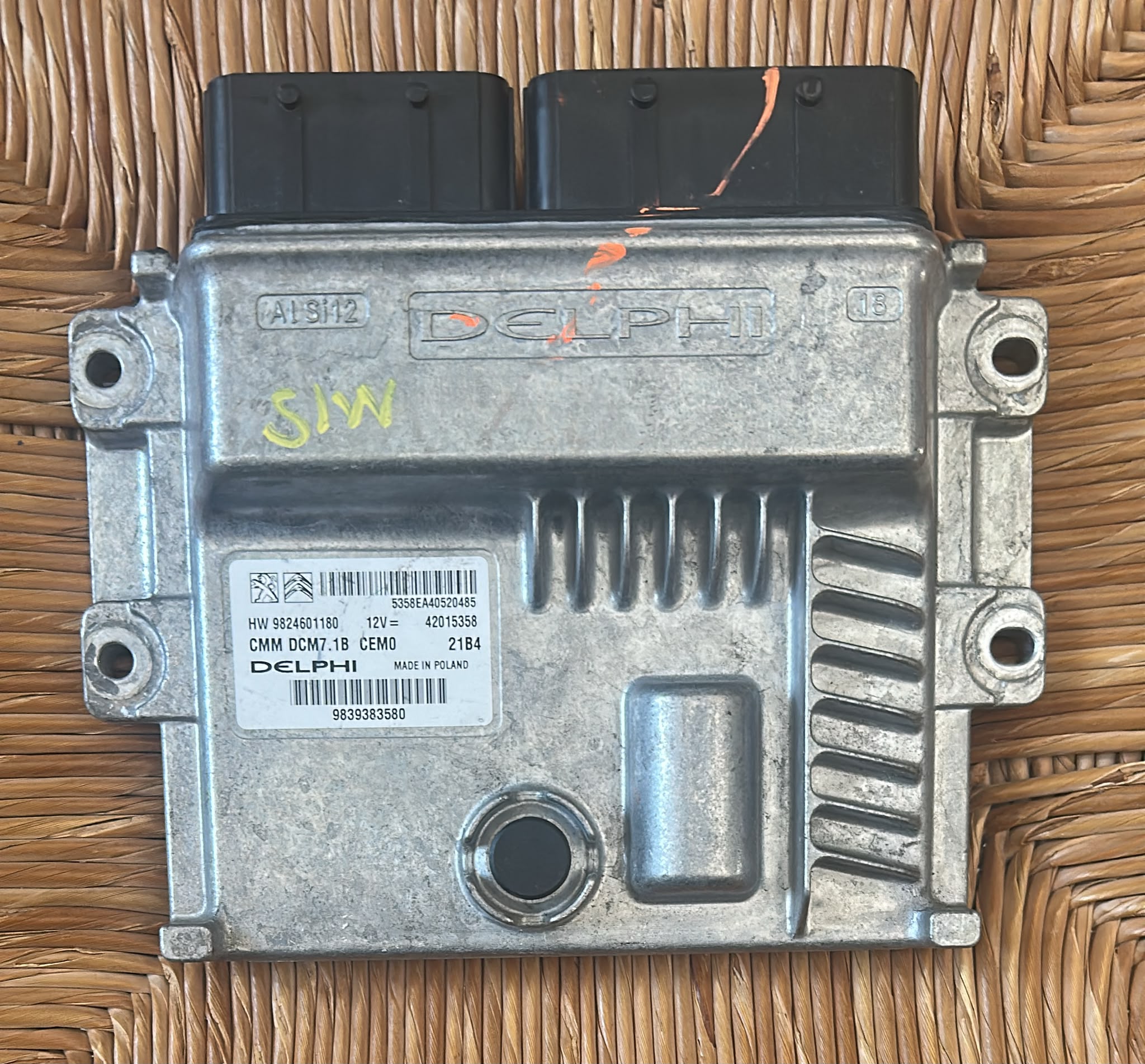 ecu Plug & Play Delphi Engine ECU Peugeot Boxer Citroen 42015358 9839383580 HW9824601180 HW 9824601180 DCM7.1B