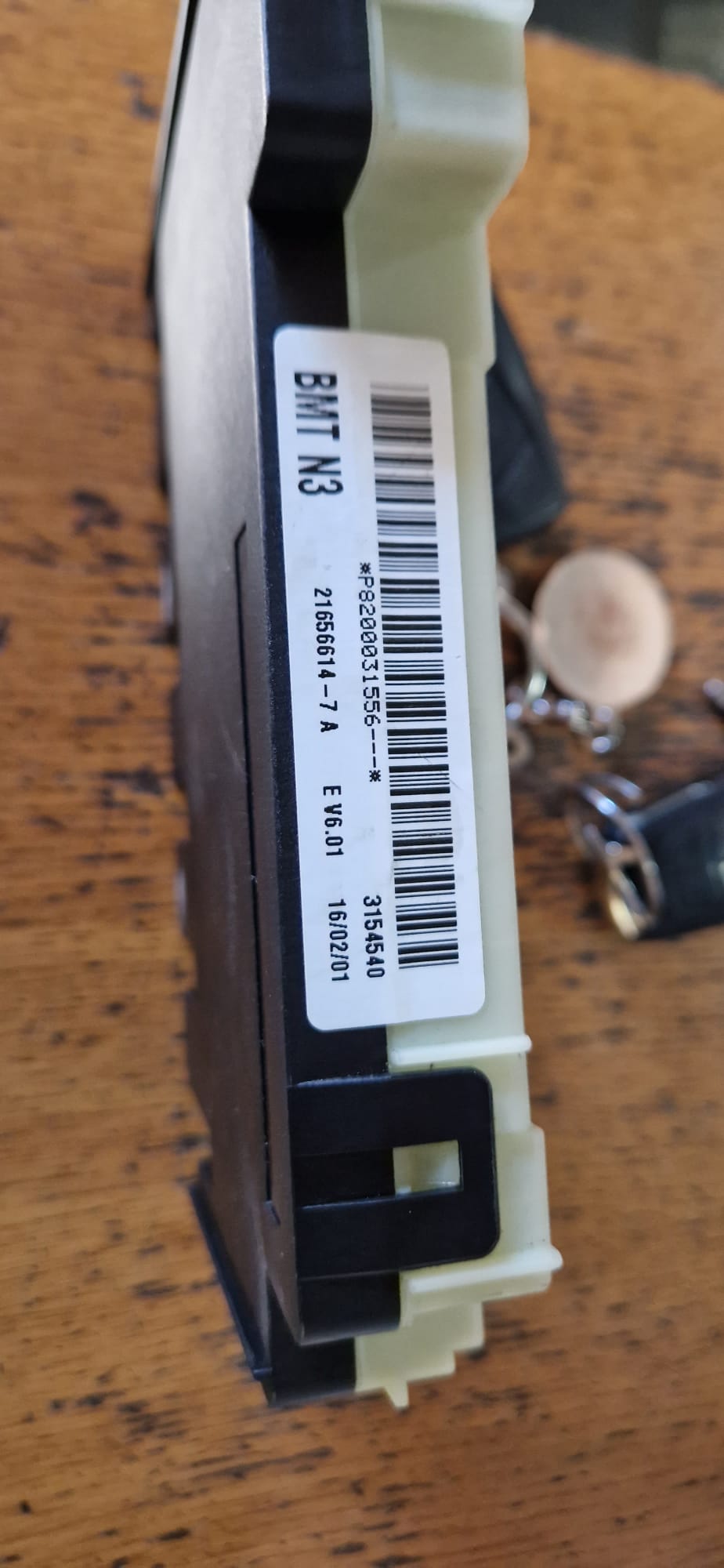 Body fusibili UCH FUSEBOX 8200031556 1998 – 2001 Renault Clio II