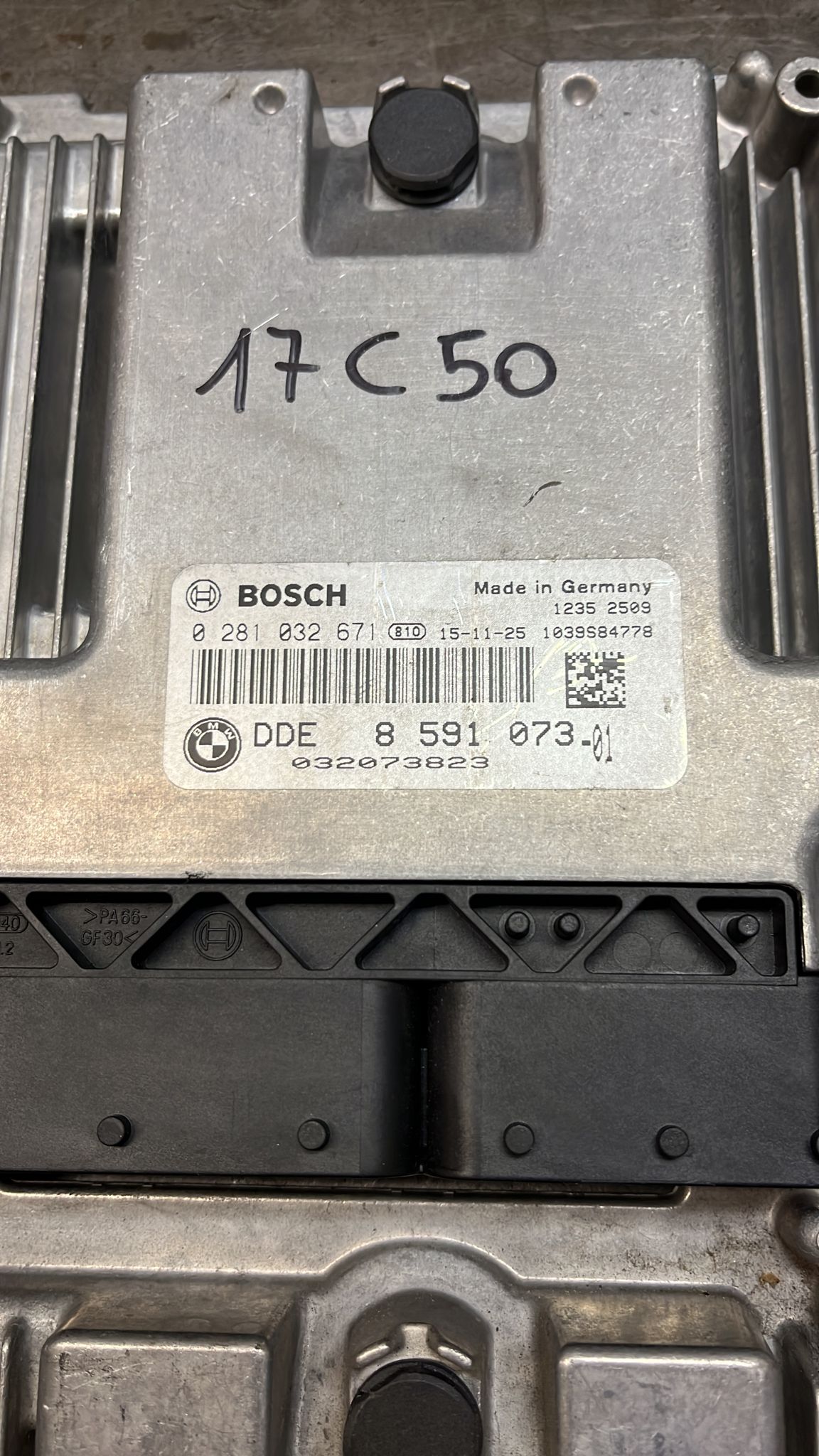 ECU CENTRALINA BMW SERIE 5 F10 520D 0281032671 DDE 8591073 EDC 17C50-6.58