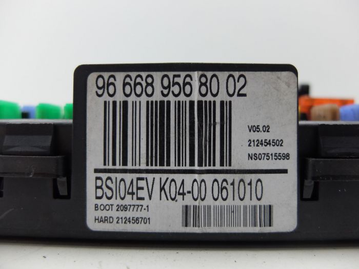 BODY COMPUTER CITROEN PEUGEOT 3008 966689568001 K04-00 290910