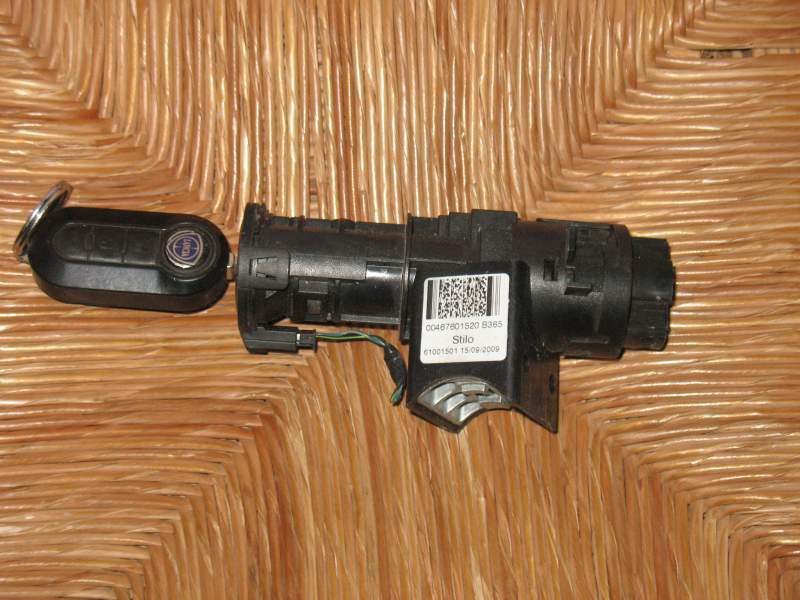 BLOCCHETTO FIAT STILO 00467601520 61001501