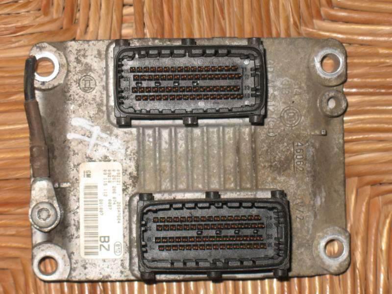 ECU OPEL CORSA C 1.2 Z12XE BOSCH 0 261 206 074 0261206074 ME7.6H4