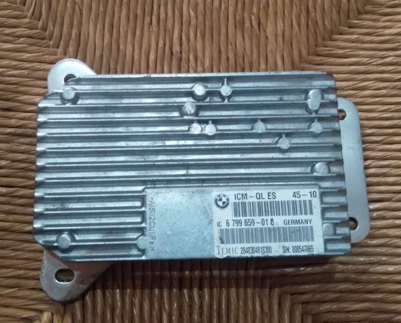 Abs control module computer bmw 528i 535i 550i ,6799659010