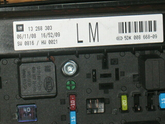 Scatola fusibili opel astra zafira B 1.6 13268303 5dk 008 668-09