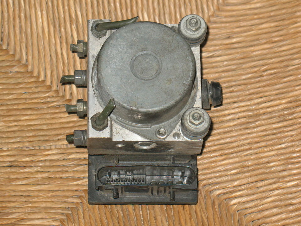 POMPA NISSAN MICRA K12 1.4 B ABS 0265231841 0265800574