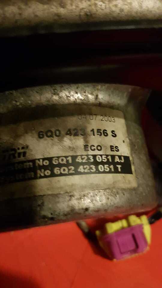 Pompa servosterzo TRW Seat Ibiza dal 2002 al 2008 - 6Q0423156S