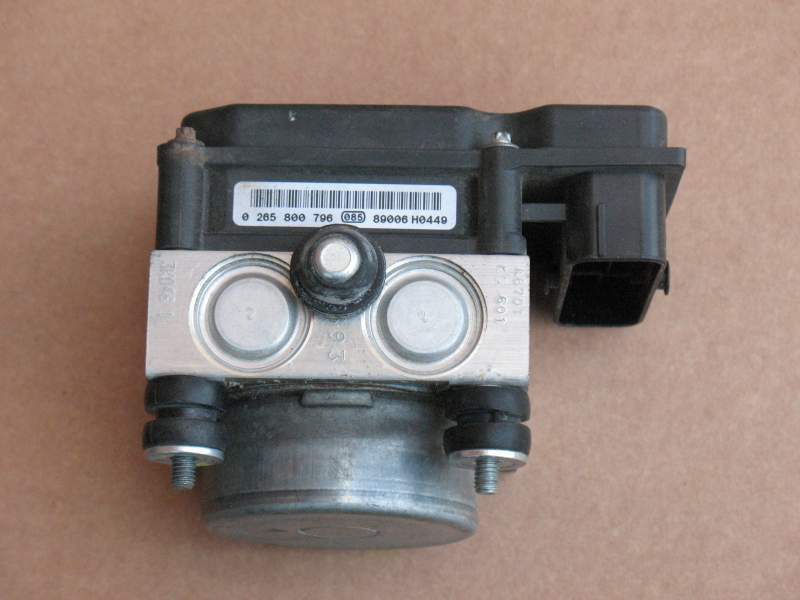 ABS Opel Corsa D BOSCH 0265232288 0265800796 13282282FE
