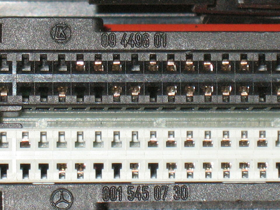 Spine connettori mercedes smart 0015451130 0015450730