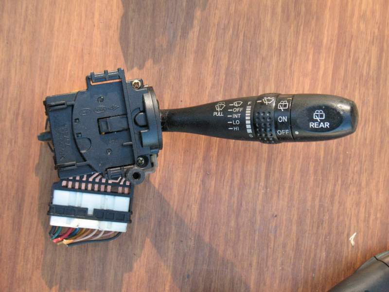 Kia Picanto tergicristallo INTERRUTTORE 75733A