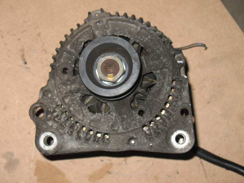 Alternatore VW polo 1.0 bosch 0123320007 028903025 Q