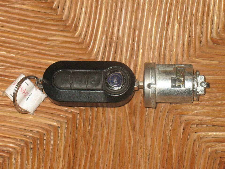 Blocchetto accensione lancia ypsilon 1.3 mjet 2012 CHIAVI GUSCIO