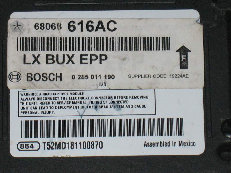 Lancia Thema airbag 95128 P68068 616AD Bosch 0 285 011 190