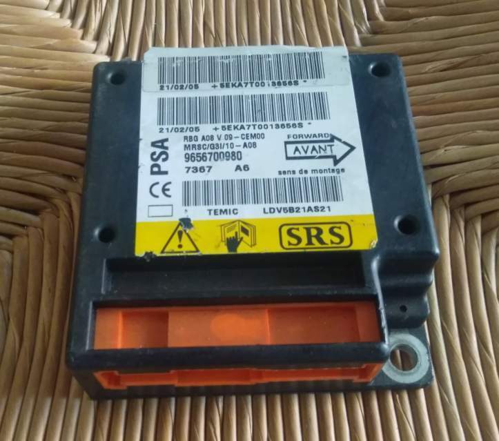 centralina airbag peugeot 1007 9656700980