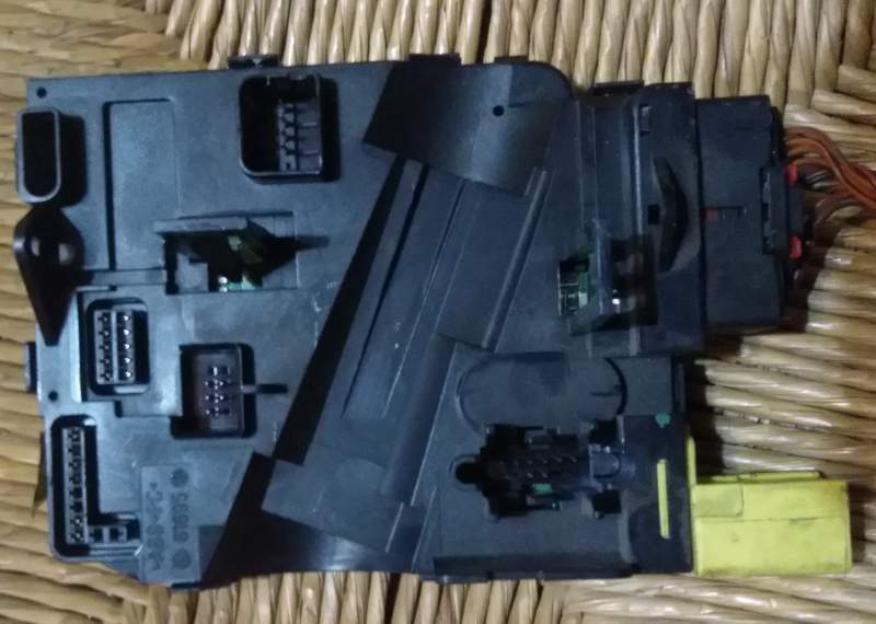 Centralina dello sterzo vw golf cady : vw 1k0953549 05113500