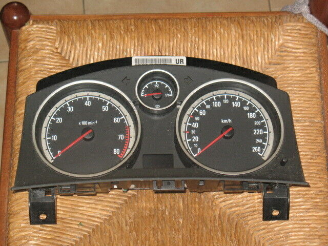 QUADRO STRUMENTI OPEL ZAFIRA B 1.6 16V 13267552 UR SW7.655