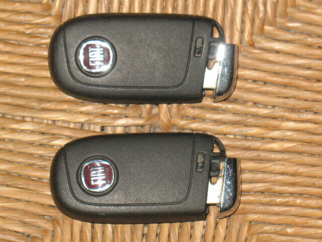 DUE CHIAVI ORIGINALI FIAT M3N40821302 40821302 735586220