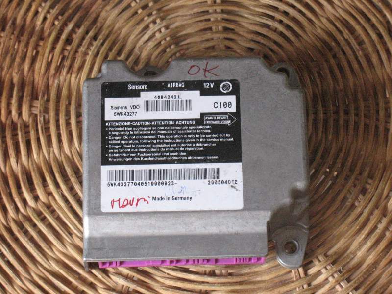 Airbag centralina Alfa Romeo 147 46842421 5WK43277 2000 al 2010