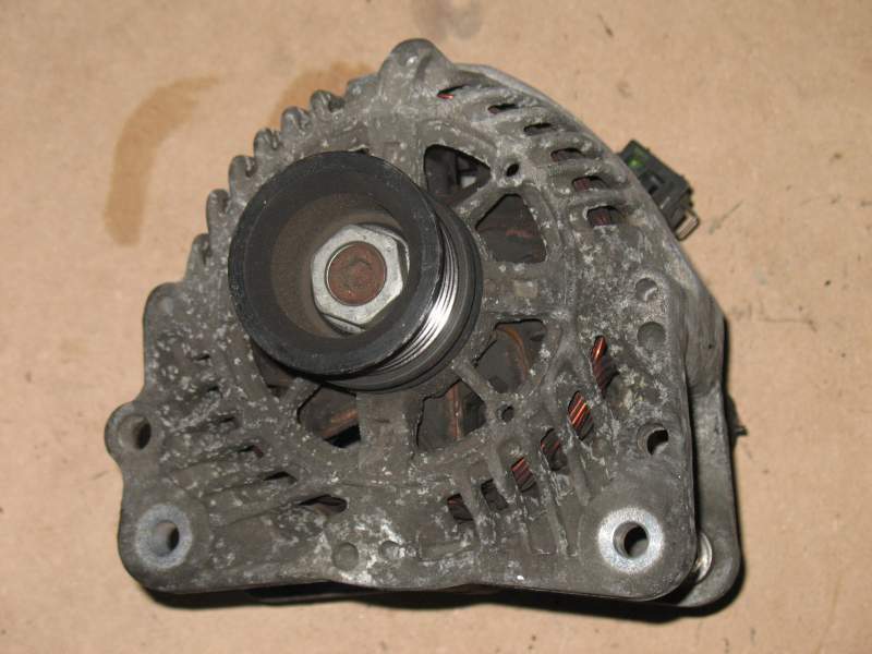 Alternatore golf gt valeo 037 903 023 G 2541815A