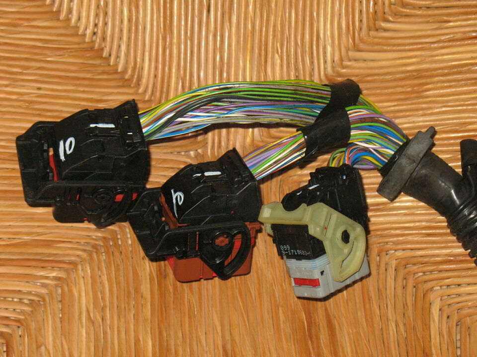 Spine connettori per centraline 0-1563200-1 0-1719671-1