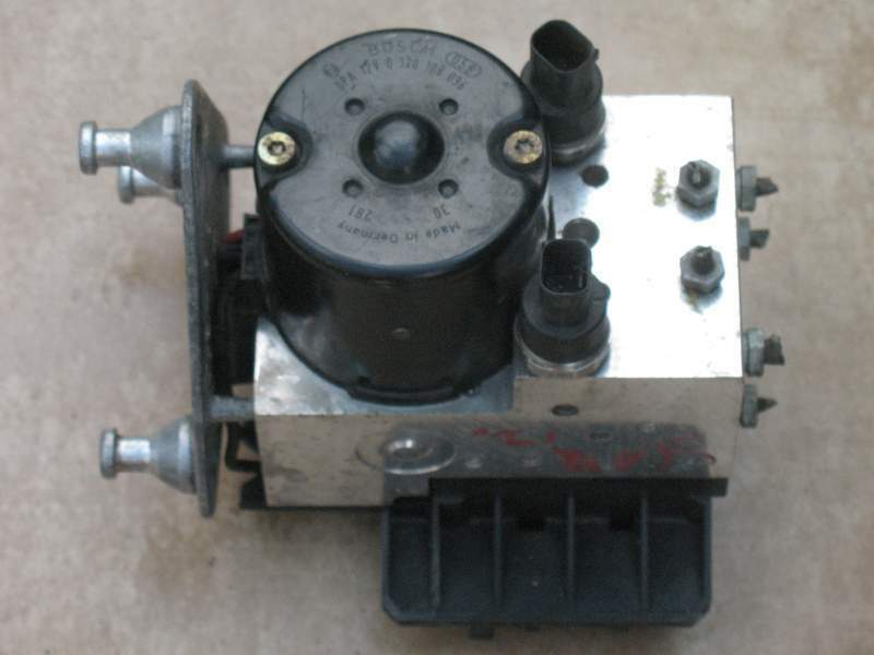 POMPA ABS Mercedes w220 Bosch 0130108096 S-Class S430 S320 S500