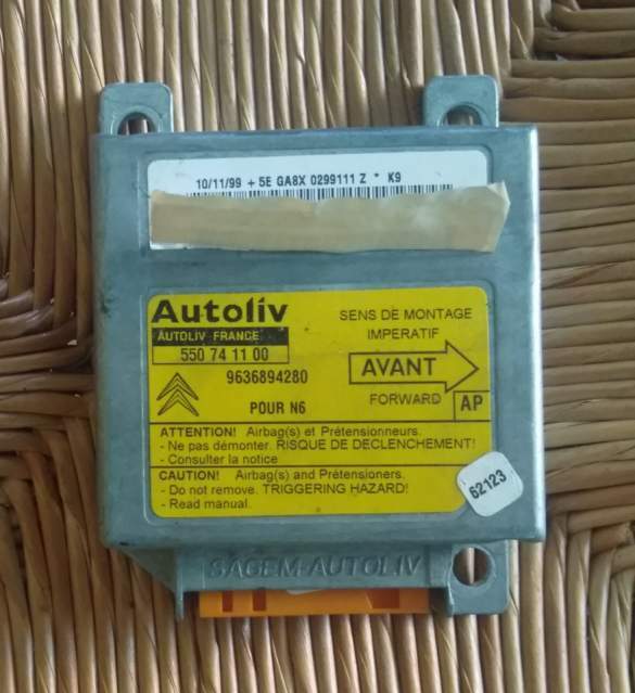 Citroen xsara AIRBAG ECU 9636894280 550741100