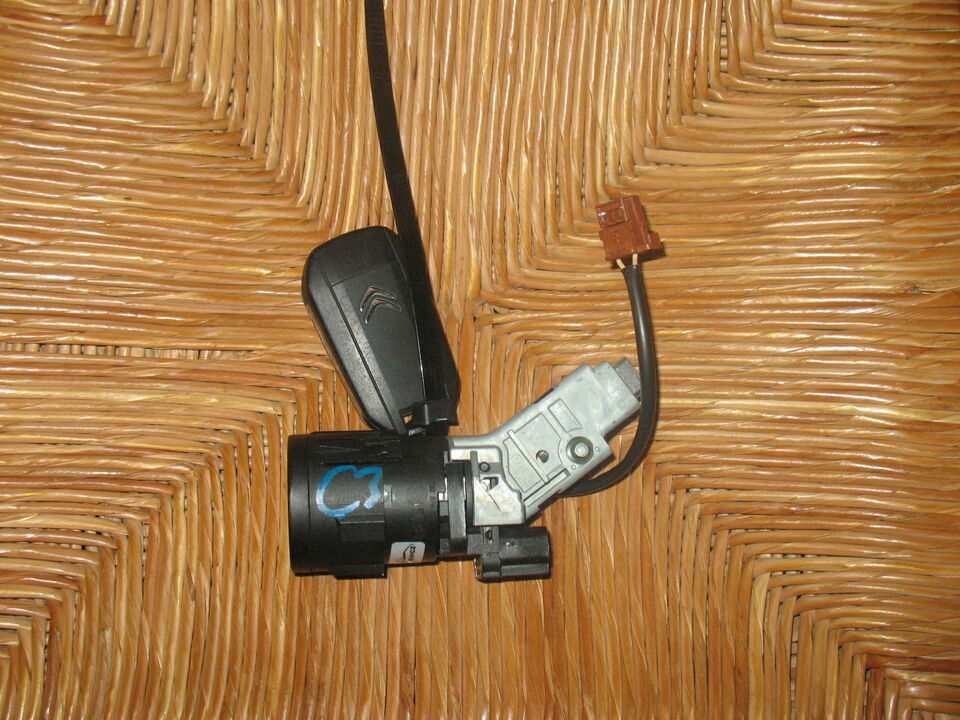 9663123380 blocchetto accensione con chiave citroen C3 C4 C5