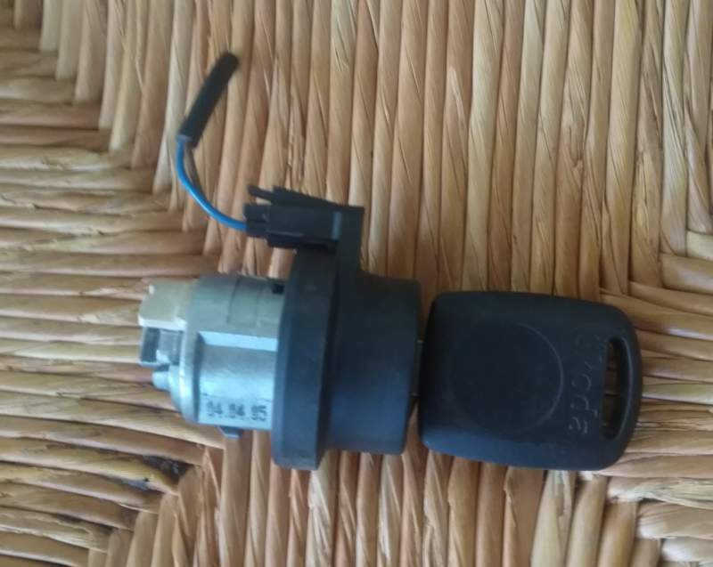 SKODA OCTAVIA 1Z blocchetto di accensione chiave