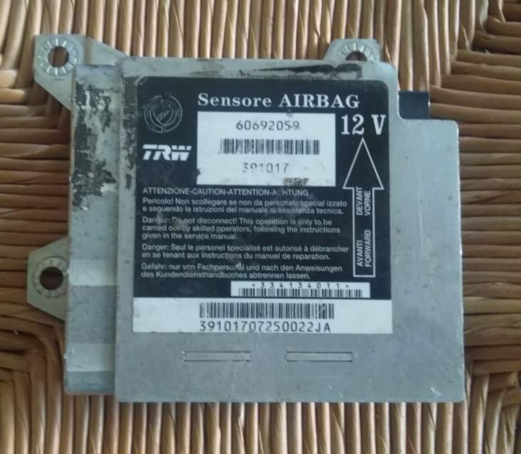 Centralina sensore airbag alfa 159 trw 60692059 391017