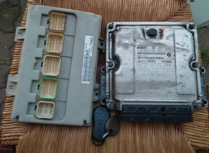 KIT ECU CHRYSLER VOYAGER 2.5 0281010814 P04727664AD HN7AAO