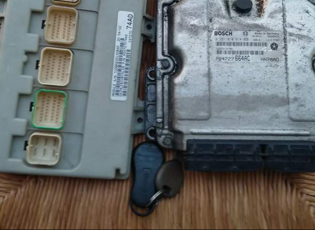 KIT ECU CHRYSLER VOYAGER 2.5 0281010814 P04727664AD HN7AAO