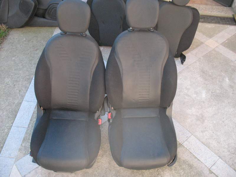 Sedili in pelle lancia New Ypsilon 2014