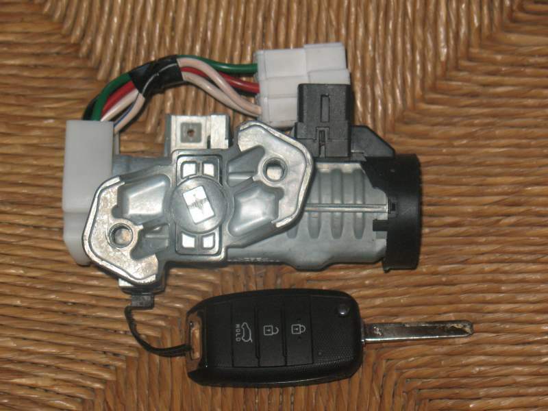 Blocchetto Accensione 2011 kia venga 1.4 36444500 81920-1P000