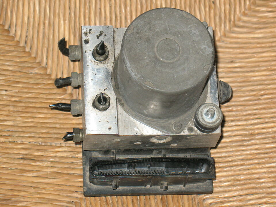 Pompa abs opel corsa meriva 0265234694 0265950954