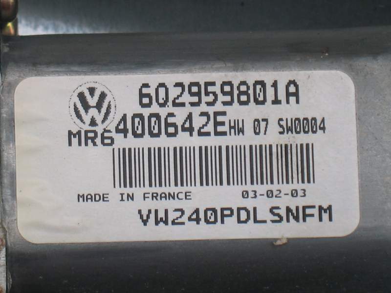 Motore finestrino anteriore Seat Ibiza IV (6L1), 6Q2959801A