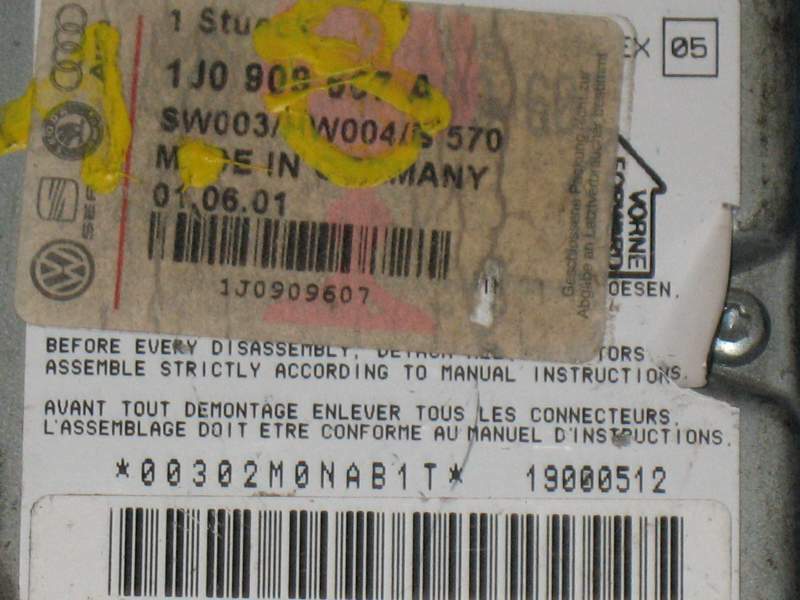 PASSAT 1.9 ECU AIRBAG VW 1J0909607 A 1J0909607A 5WK4199