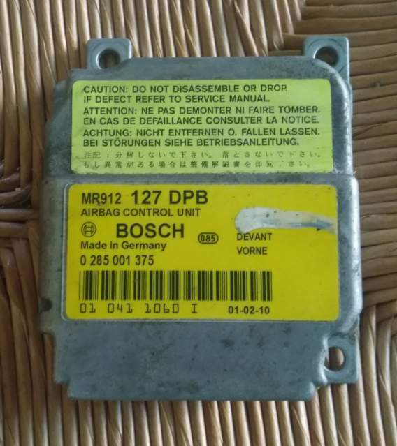 Ecu airbag mitsubishi spacestar 0285001375 NUMERO MR912 127 DPB NUMERO 010411060 01 041