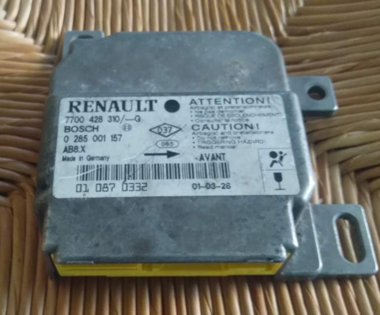 CENTRALINA ECU Airbag Renault Clio 2 0285001157 7700428310G