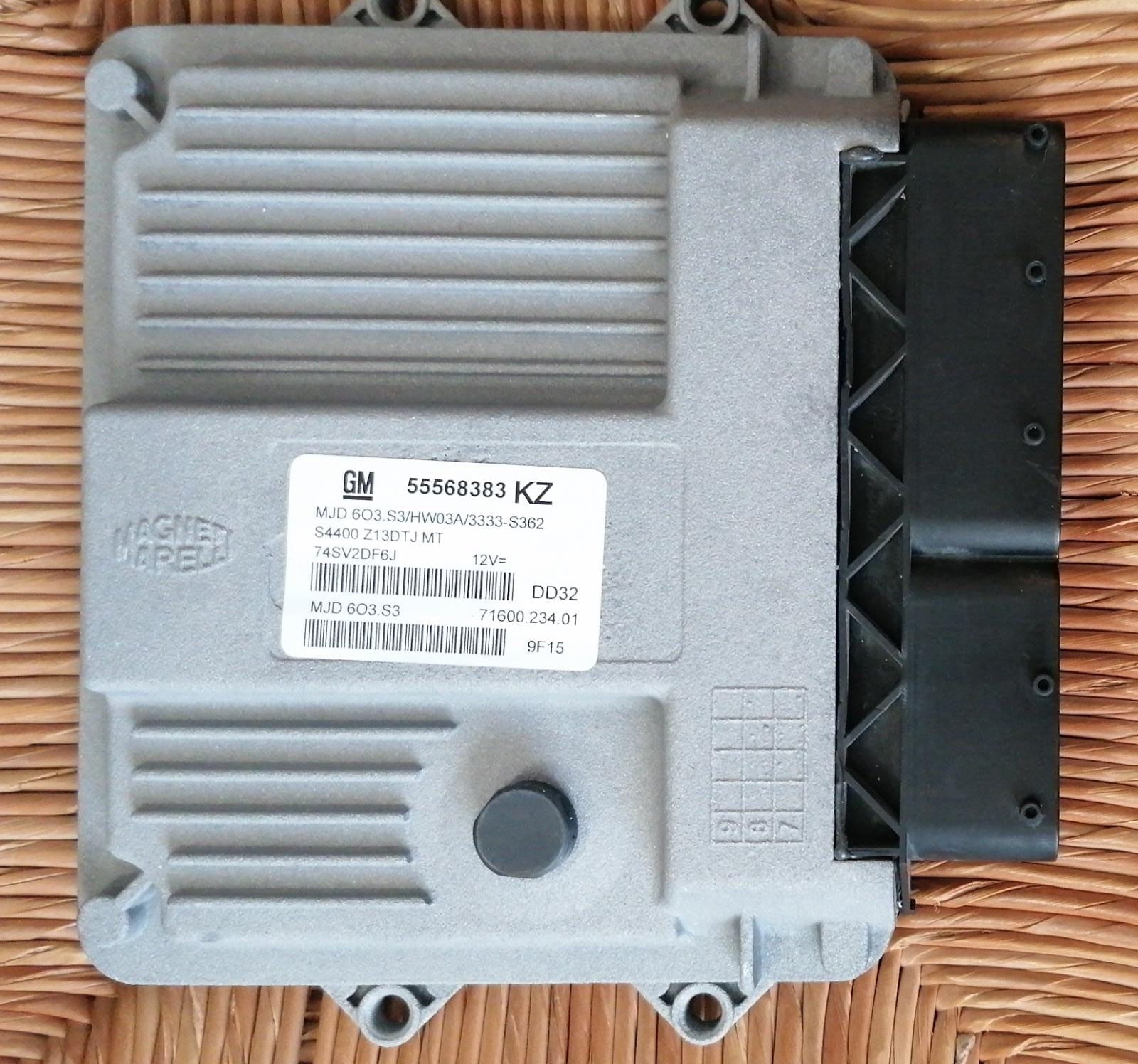 ECU CENTRALINA OPEL CORSA D 1.3 55568383 KZ HW03A MJD 603.S3