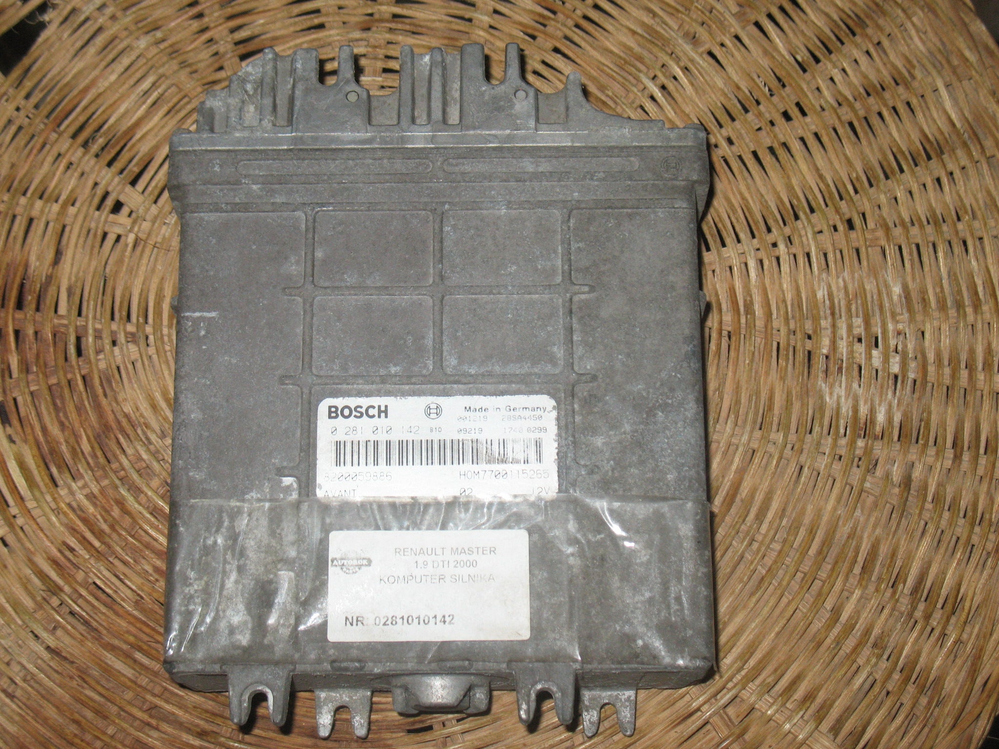 RENAULT MASTER 1.9 DTI BOSCH 0281010142 8200059886 HOM7700115265 MSA15.5