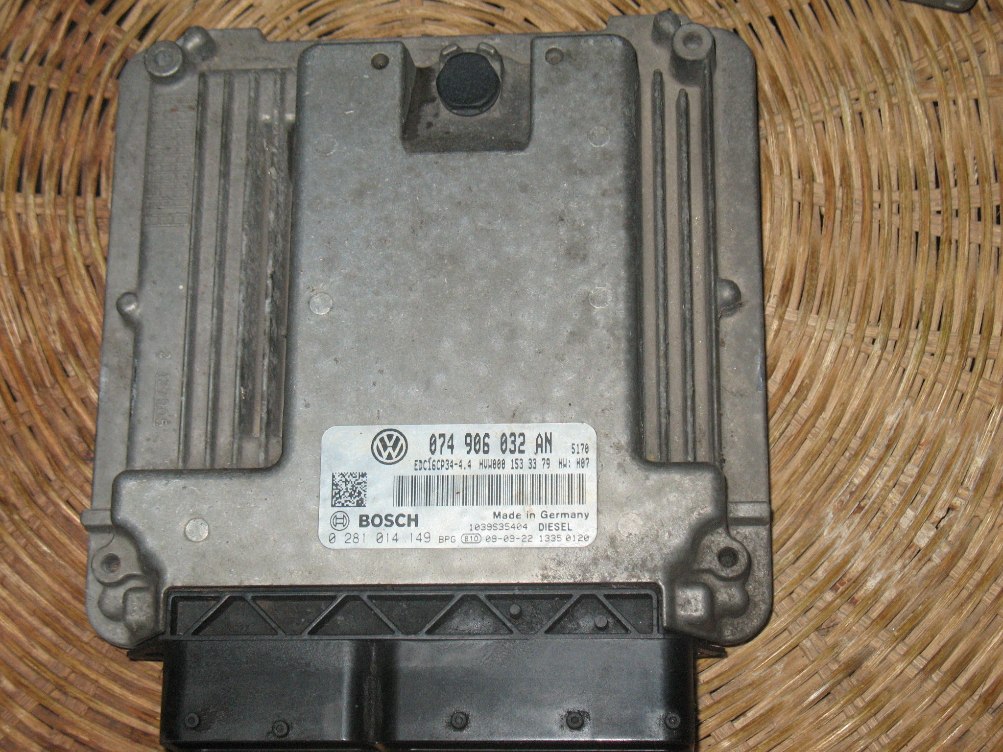 ECU VW CRAFTER 2.5 TDI 074906032AN 0281014149 EDC16CP34