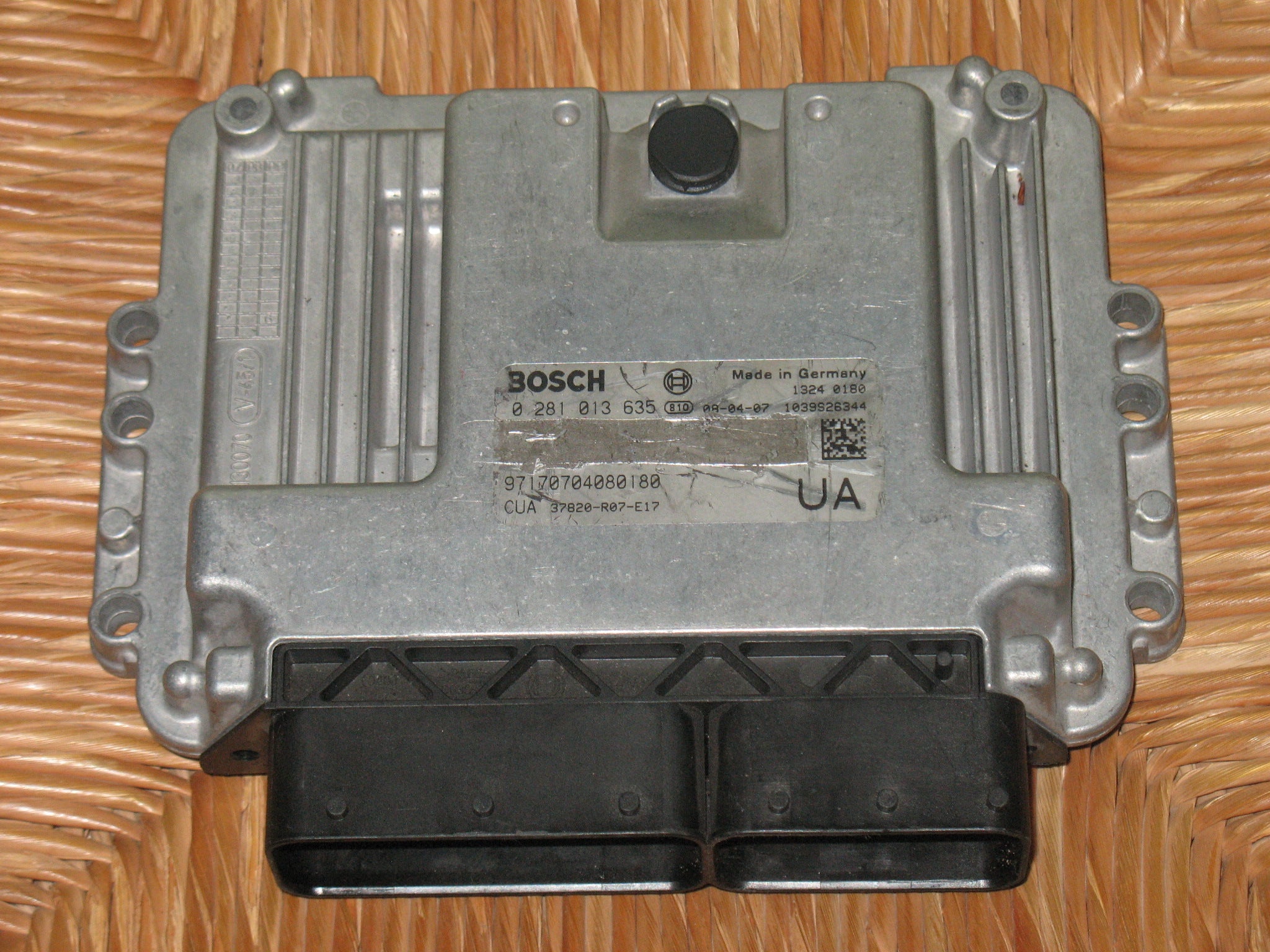 ECU HONDA CRV 2.2 CDTI 0281013635 EDC16C7 10.73 1039S28651 UA