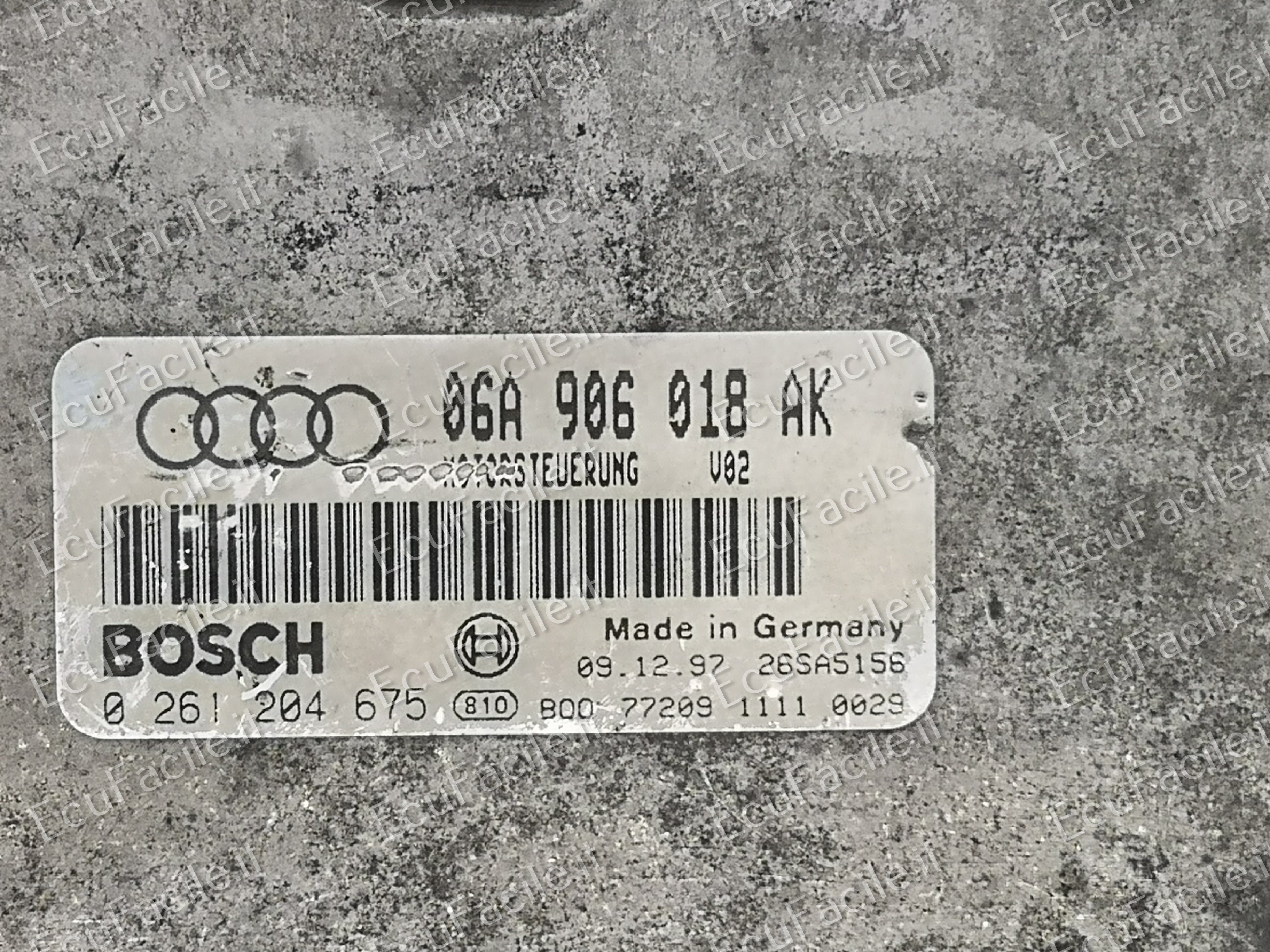 ECU CENTRALINA AUDI A3 1.8 20V 0261204675 06A906018AK V02